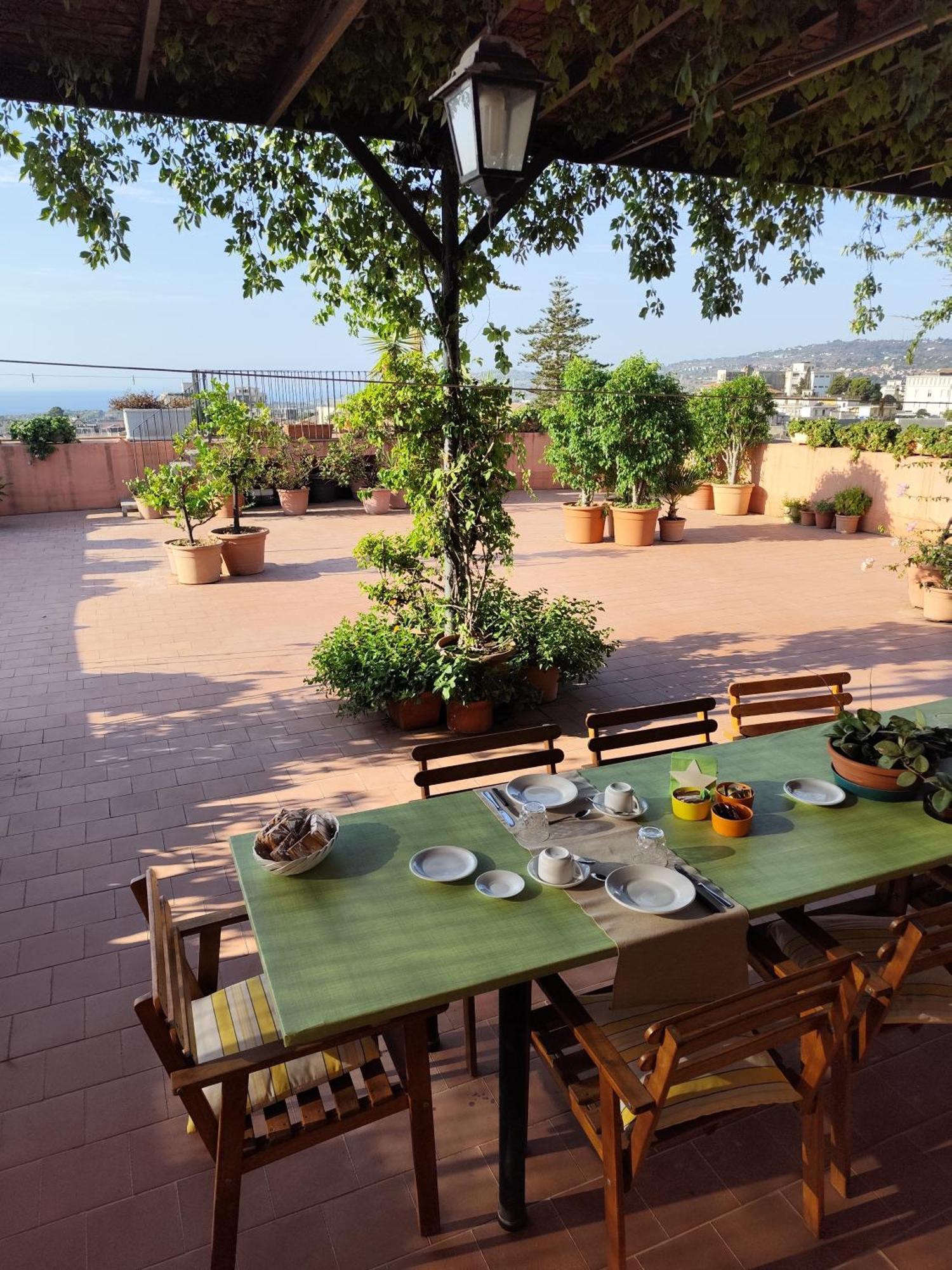 A Casa Di Tommy B&B Acireale Exterior foto